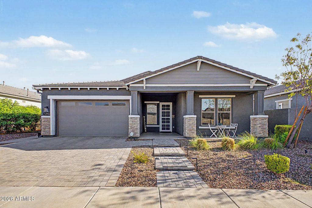 9527 E Solina Avenue, Mesa