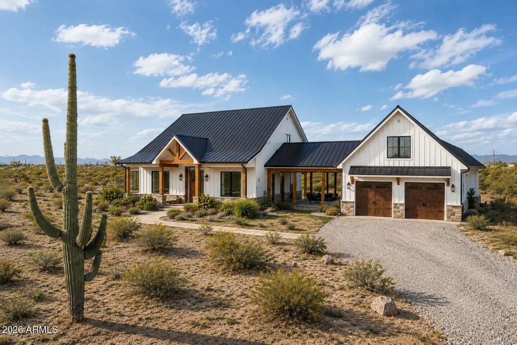 1850 E Cactus Forest Road, Florence