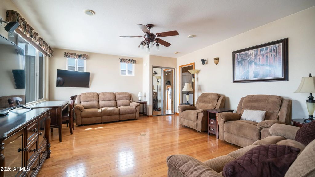 220 Motherlode Drive, Apache Junction