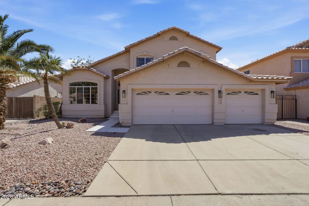 4811 W Taro Drive, Glendale