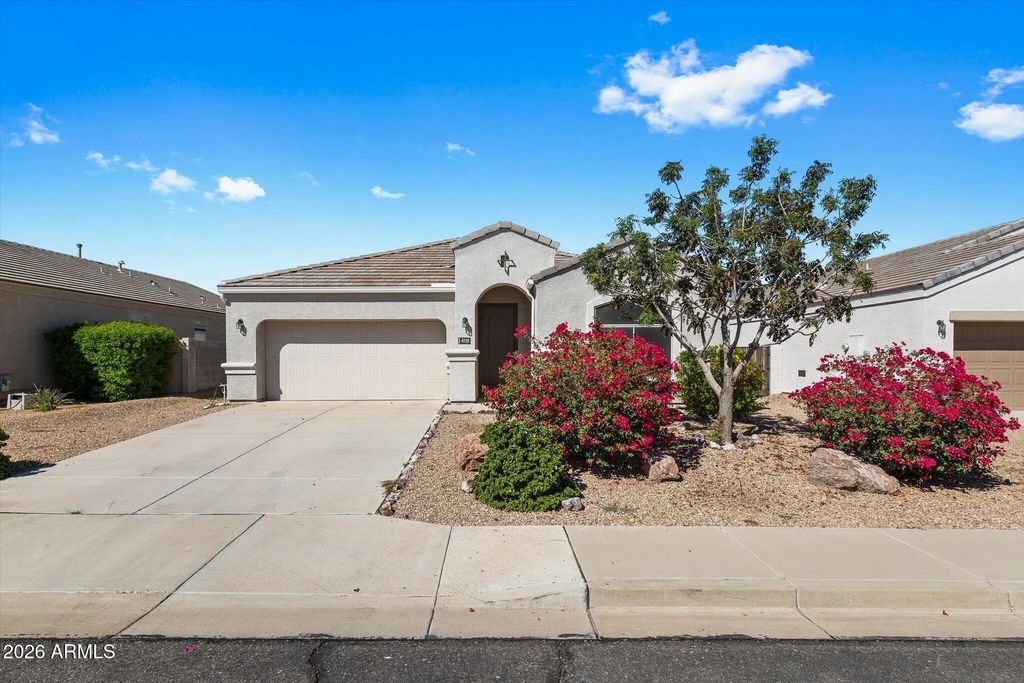 4120 W White Canyon Road, San Tan Valley