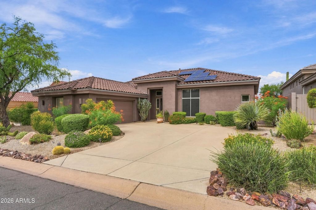 9522 E Cavalry Drive, Scottsdale