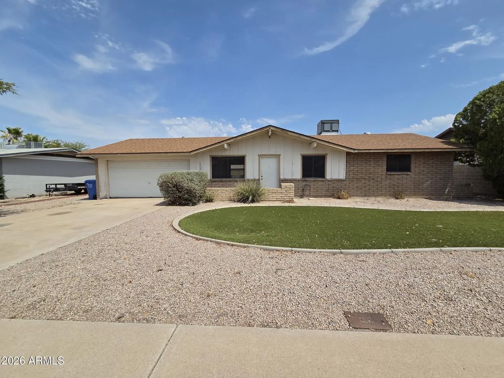 1708 W Michelle Drive, Phoenix