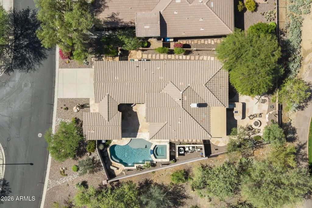 2330 W Muirfield Drive, Anthem