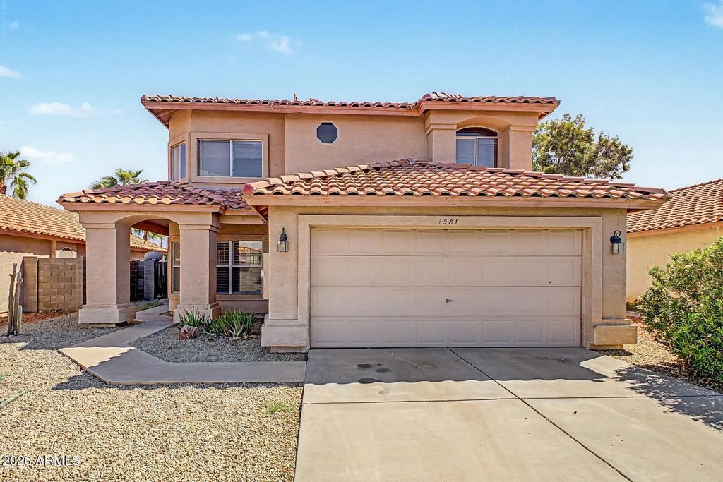 7581 W Kerry Lane, Glendale