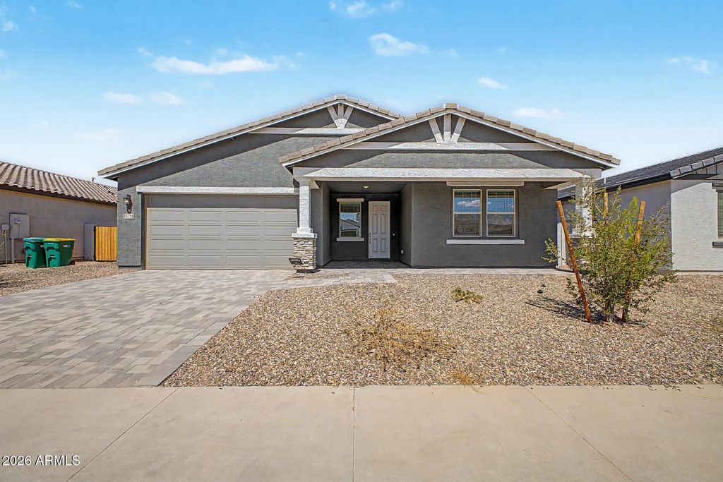 15718 W Brown Street, Waddell