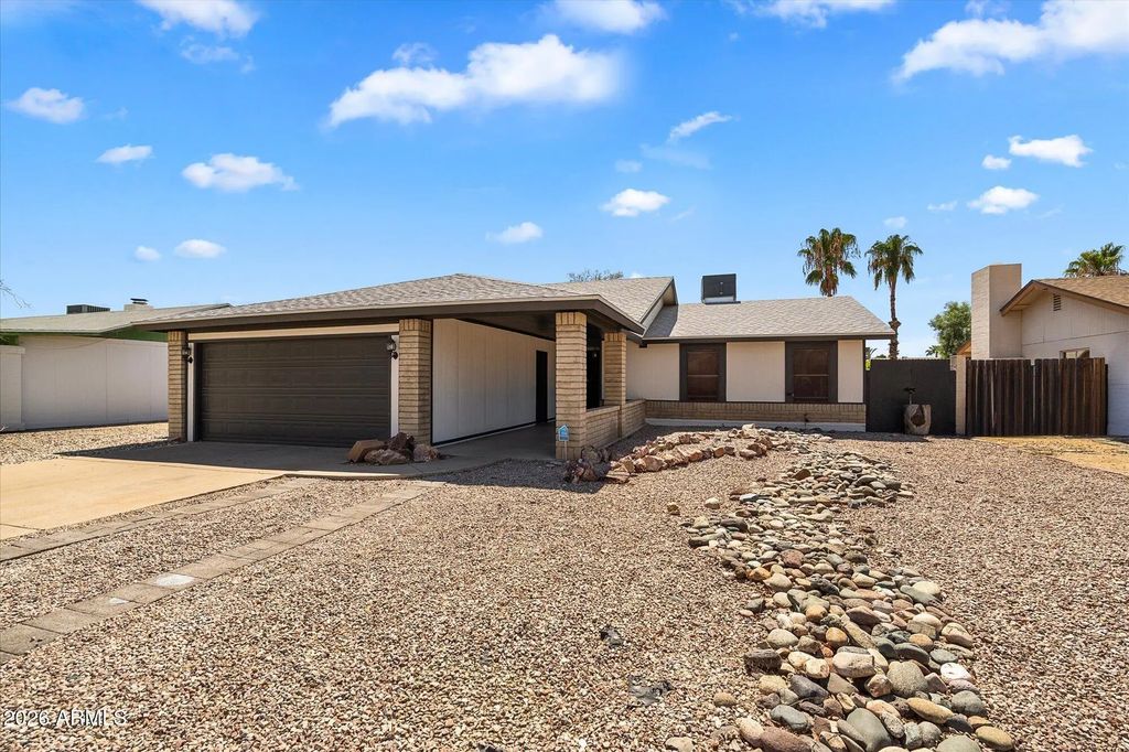 227 W Taro Lane, Phoenix