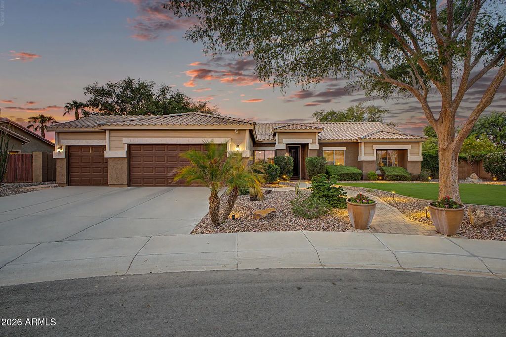 1200 E Horseshoe Drive, Chandler