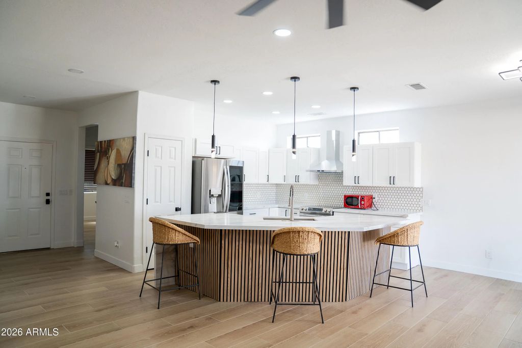 342 N 15th Street E, Phoenix