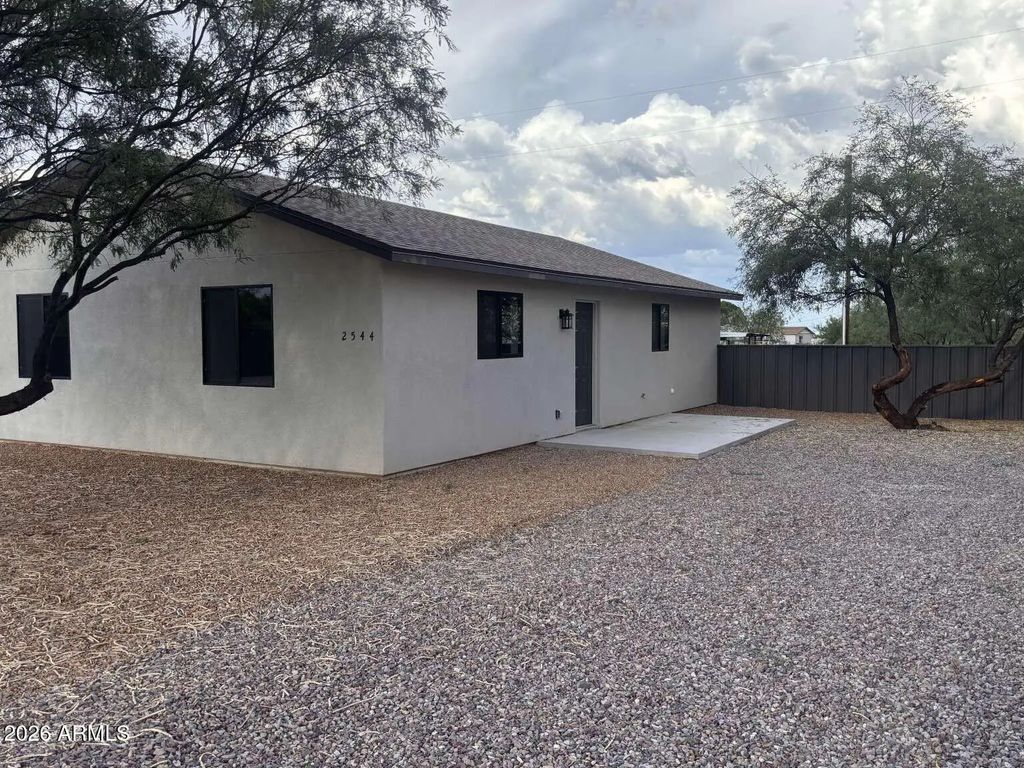 2544 N Calle Segundo, Huachuca City