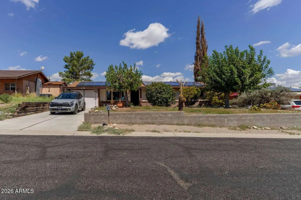 1720 W Palo Verde Drive, Wickenburg
