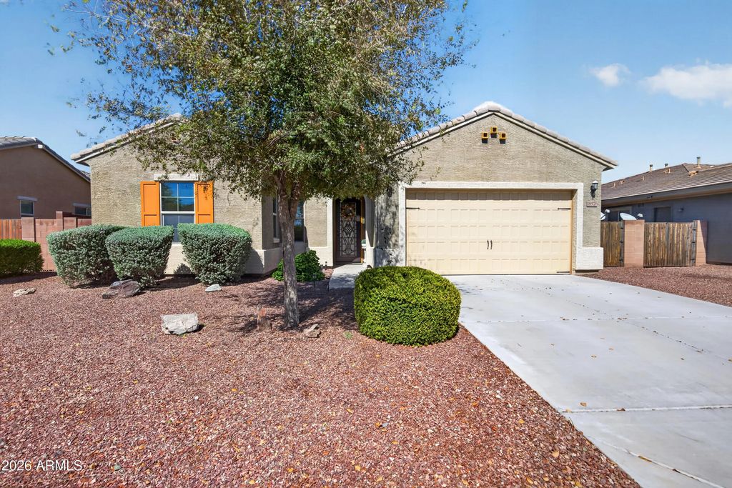 18576 W Kendall Street, Goodyear