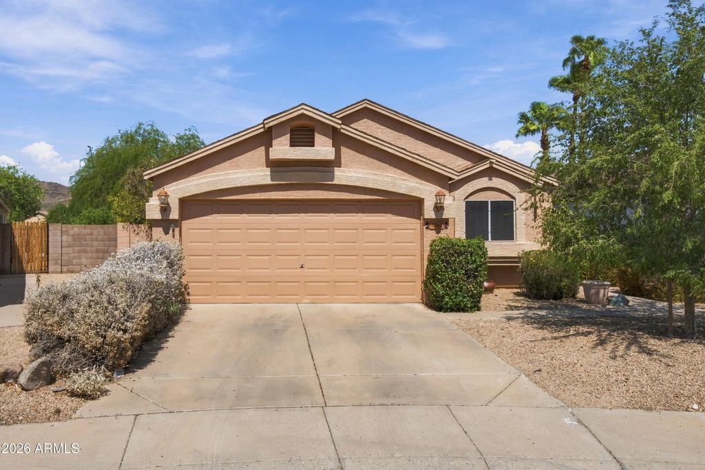4060 W Villa Linda Drive, Glendale
