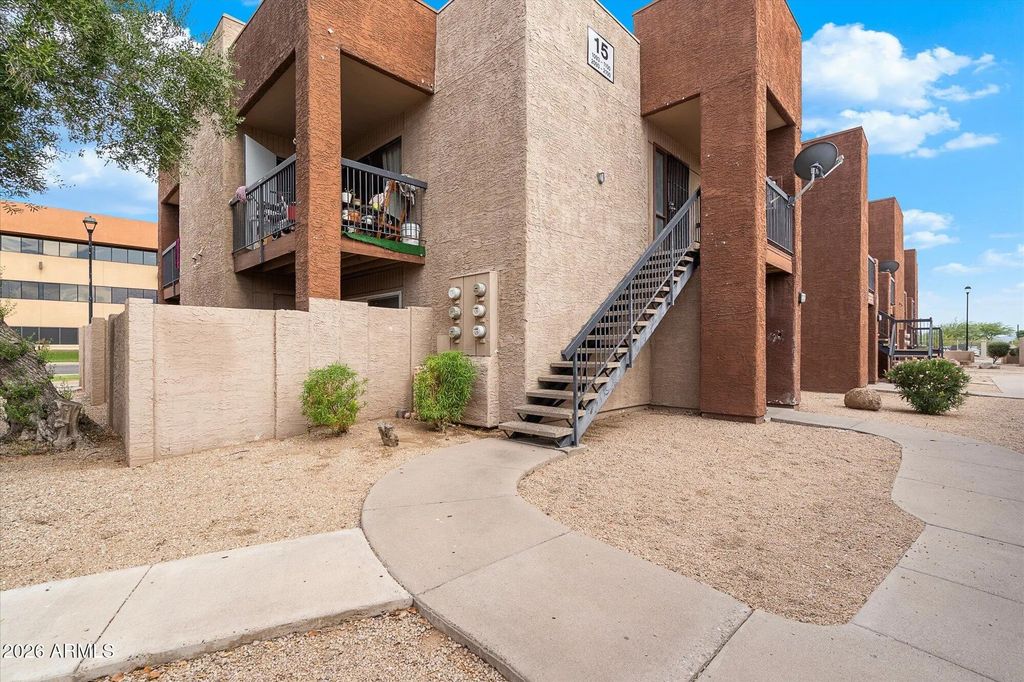 3810 N Maryvale Parkway (unit Apt 1099), Phoenix