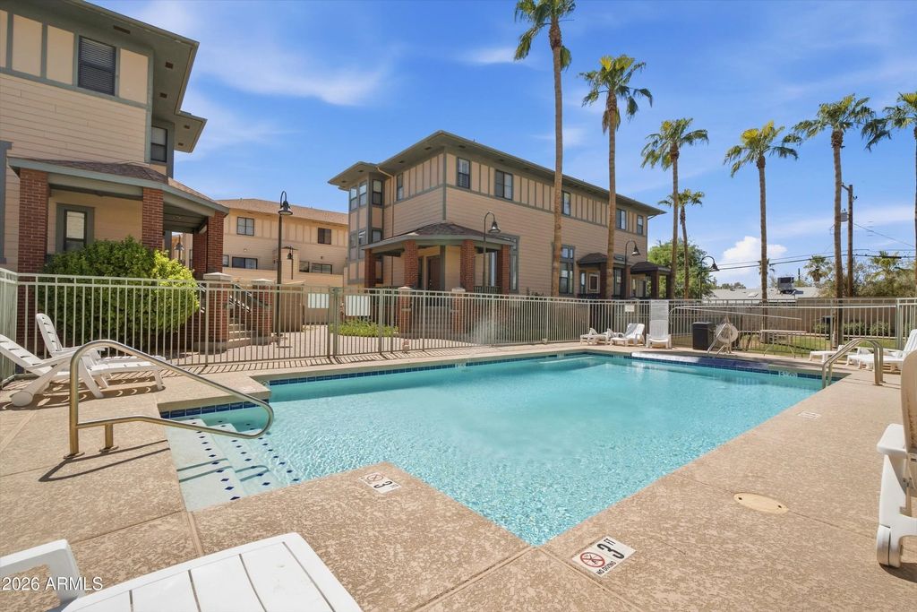 724 S Beck Avenue, Tempe