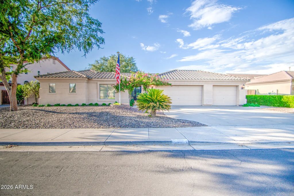 5448 E Harmony Avenue, Mesa