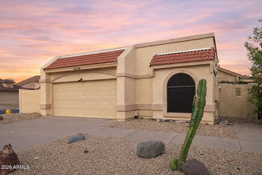 406 E Taro Lane, Phoenix