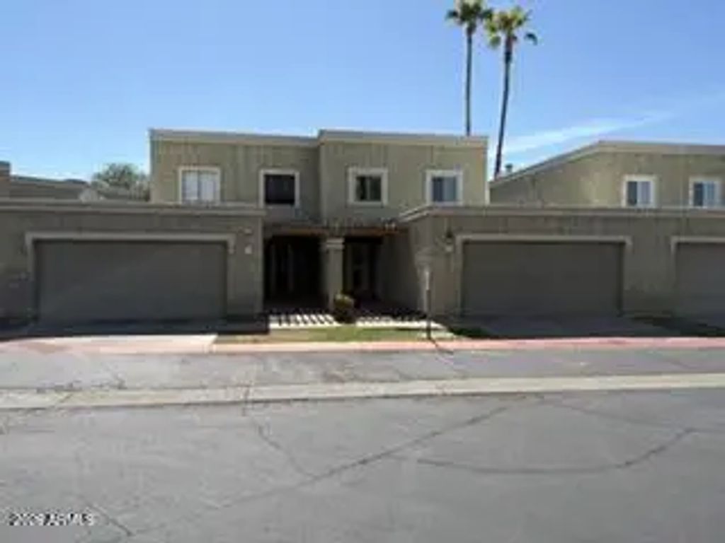 815 E Grovers Avenue (unit 32), Phoenix