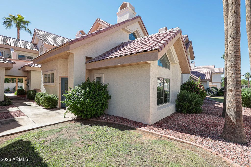 2801 N Litchfield Road (unit 28), Goodyear