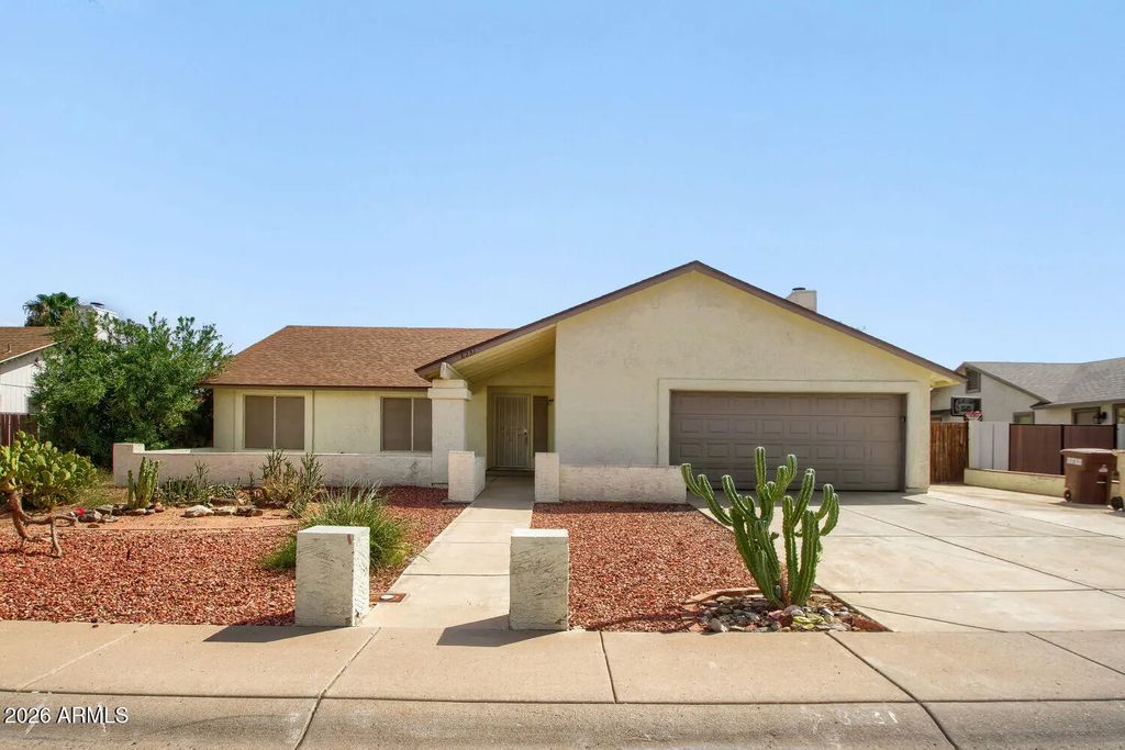 8231 W Corrine Drive, Peoria