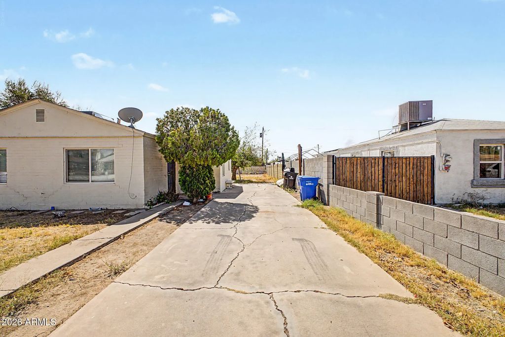 3209 W Garfield Street, Phoenix
