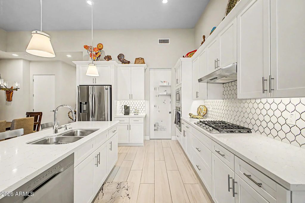 9850 E Mcdowell Mountain Ranc Road N (unit 1023), Scottsdale