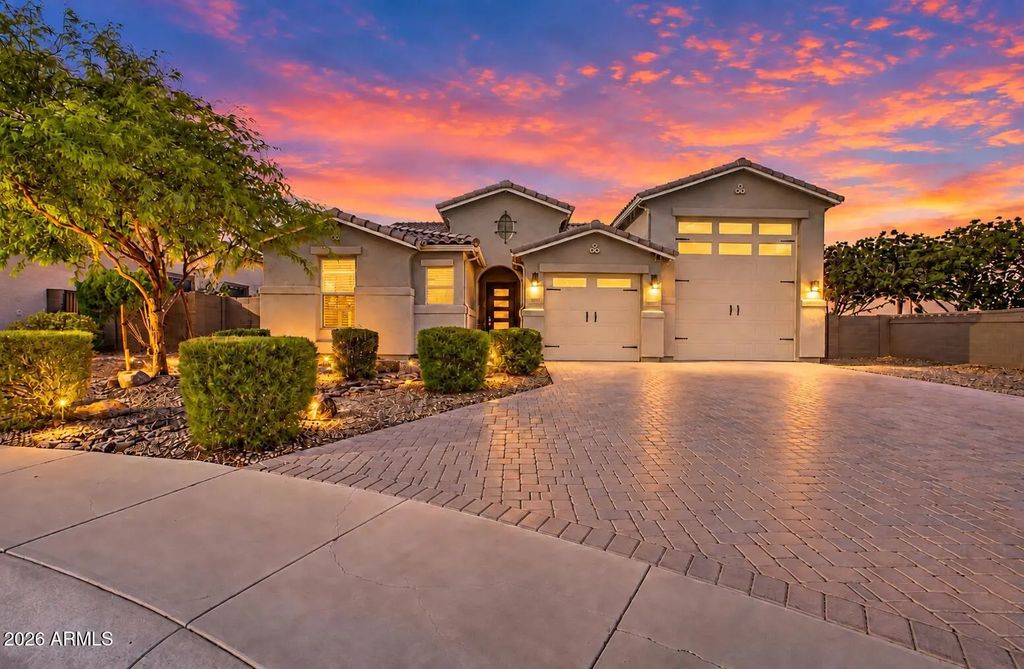 18352 W Kendall Street, Goodyear