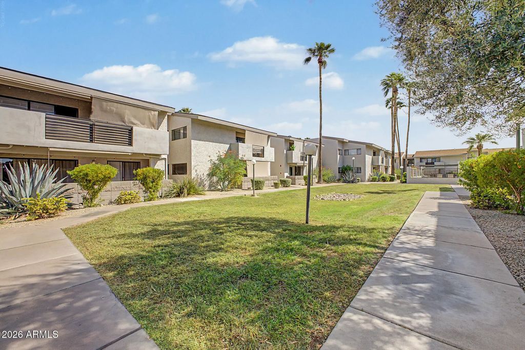 6480 N 82nd Street (unit 2232), Scottsdale