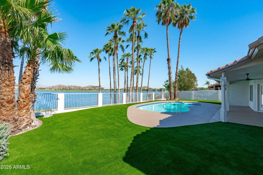 17812 W Cactus Flower Drive, Goodyear