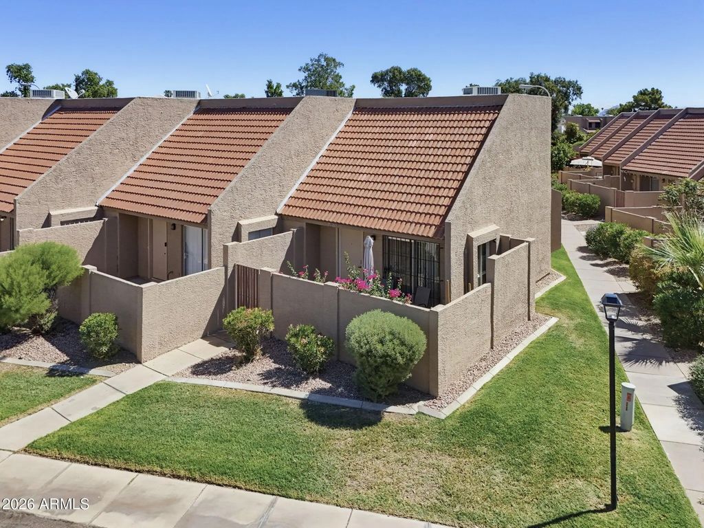 7430 N 44th Avenue, Glendale