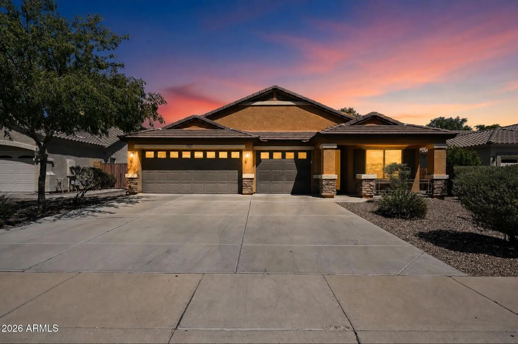 7156 W Flynn Lane, Glendale
