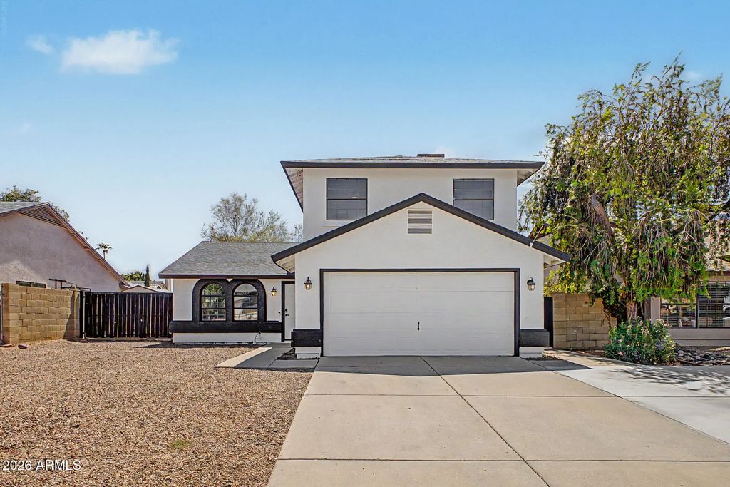 4009 W Misty Willow Lane, Glendale