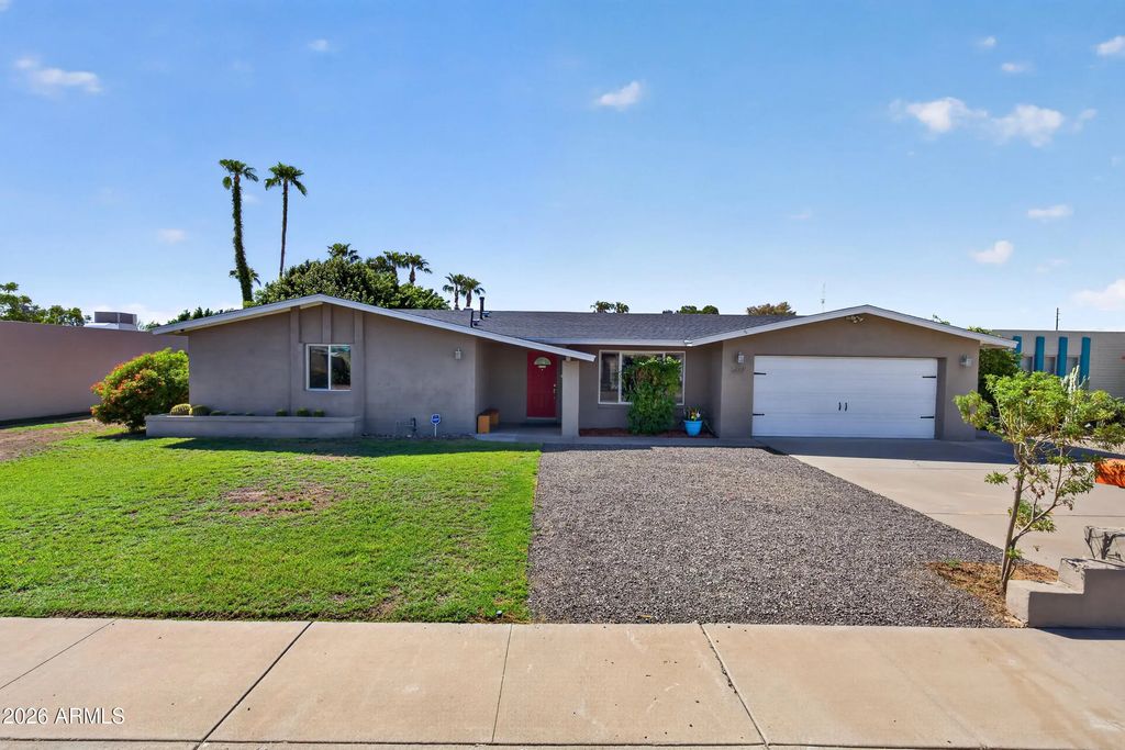 3227 E Corrine Drive, Phoenix