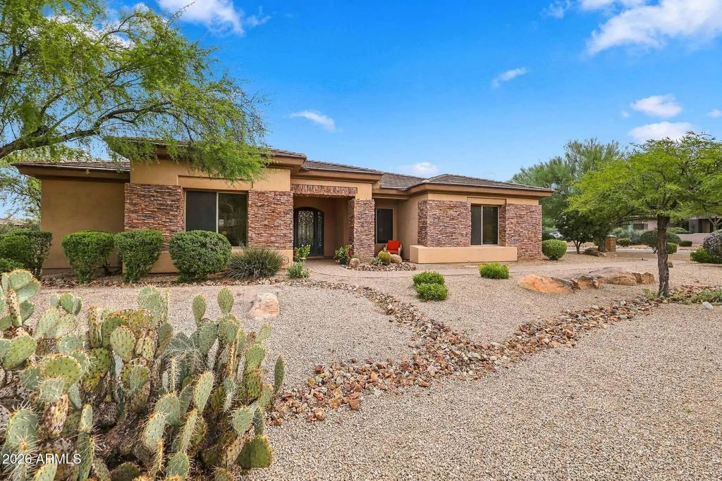 11378 E Cavedale Drive E, Scottsdale