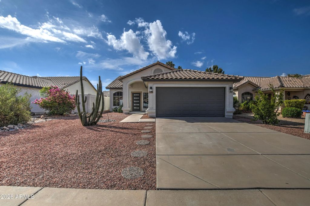 8213 W Rue De Lamour Avenue, Peoria