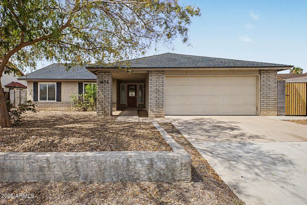 1632 N Bullmoose Drive, Chandler