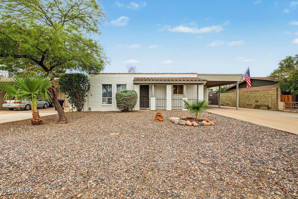 7702 E Fay Avenue, Mesa