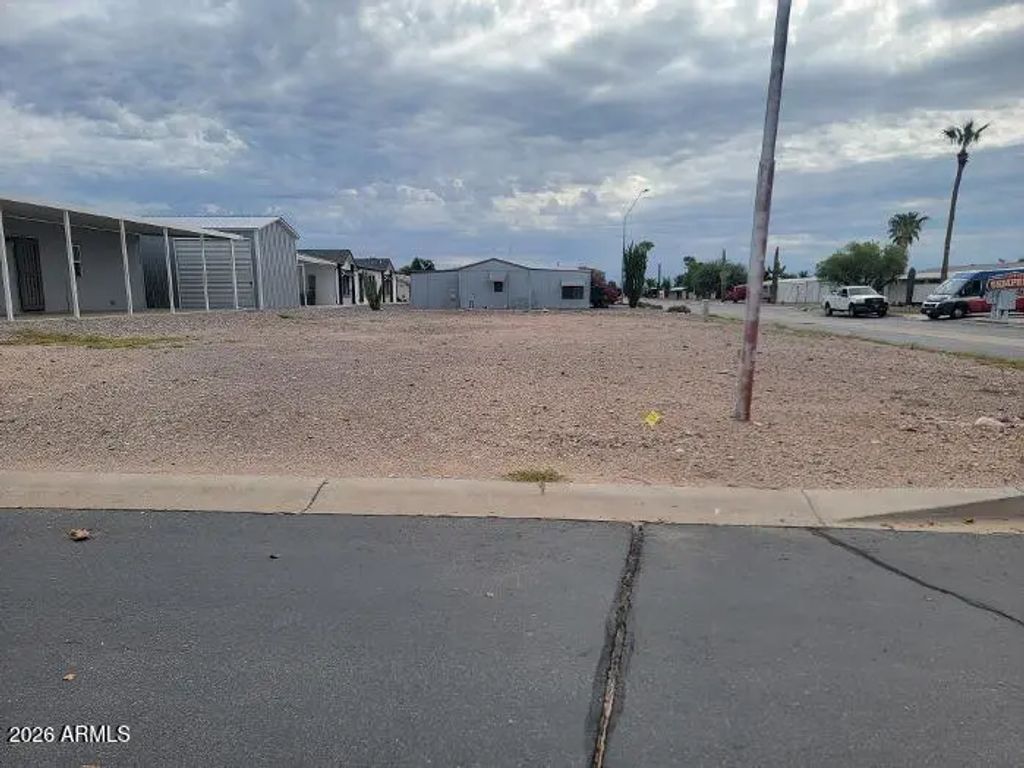 3701 N South Dakota Avenue (unit 708), Florence