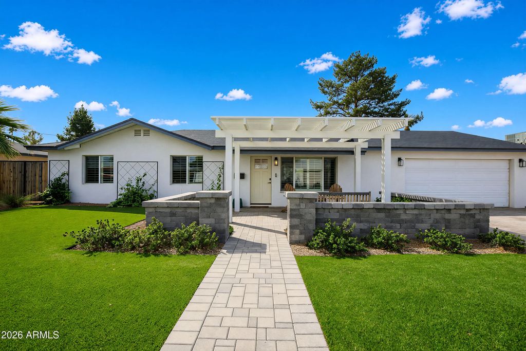 3033 E Turney Avenue, Phoenix