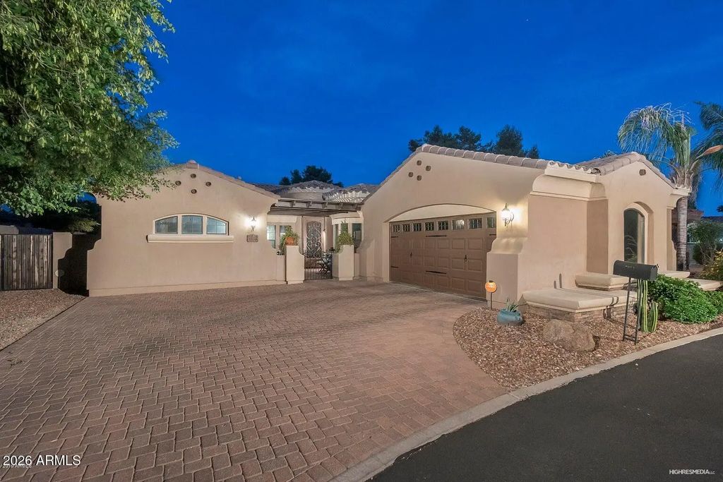 7053 N 7th Avenue, Phoenix