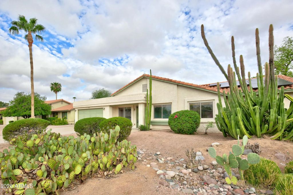 2102 W Knox Road, Chandler