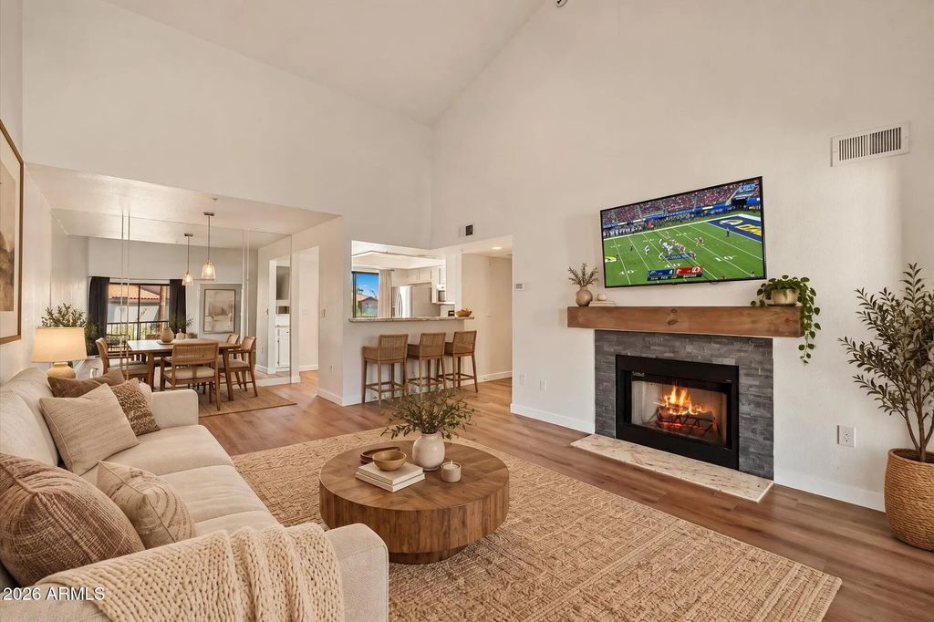 9450 N 95th Street (unit 209), Scottsdale