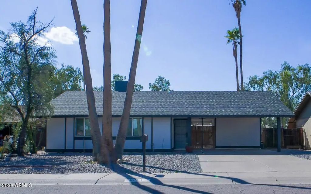 2844 N 71st Lane, Phoenix
