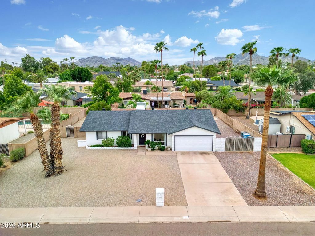 5009 E Laurel Lane, Scottsdale