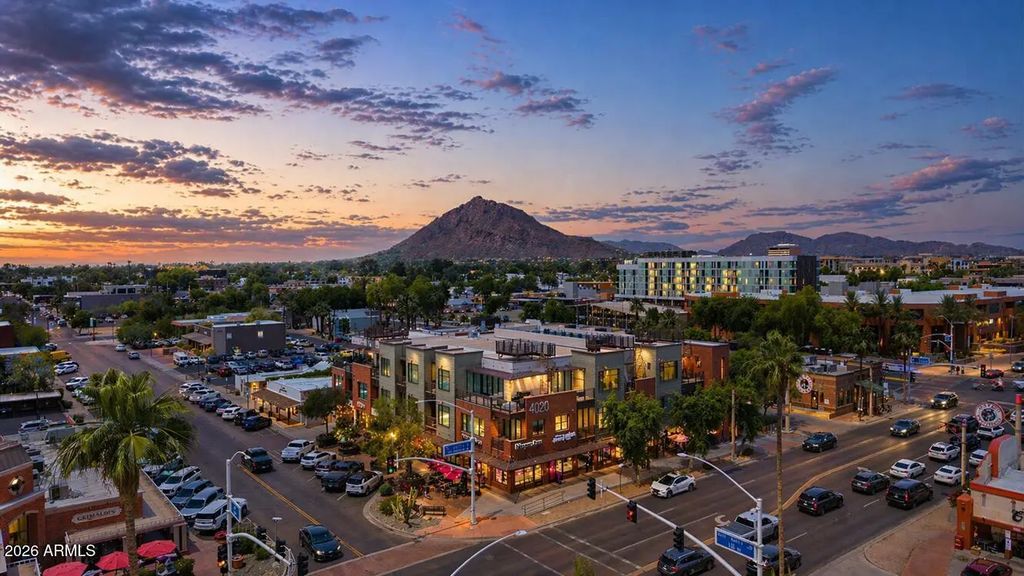 4020 N Scottsdale Road (unit 2004), Scottsdale