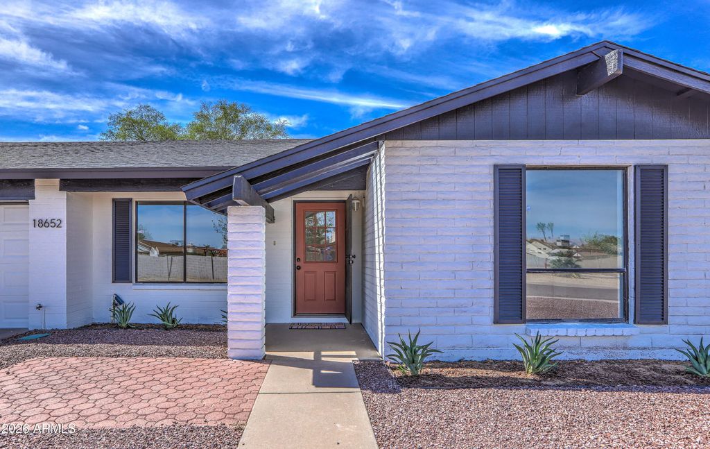 18652 N 12th Avenue, Phoenix