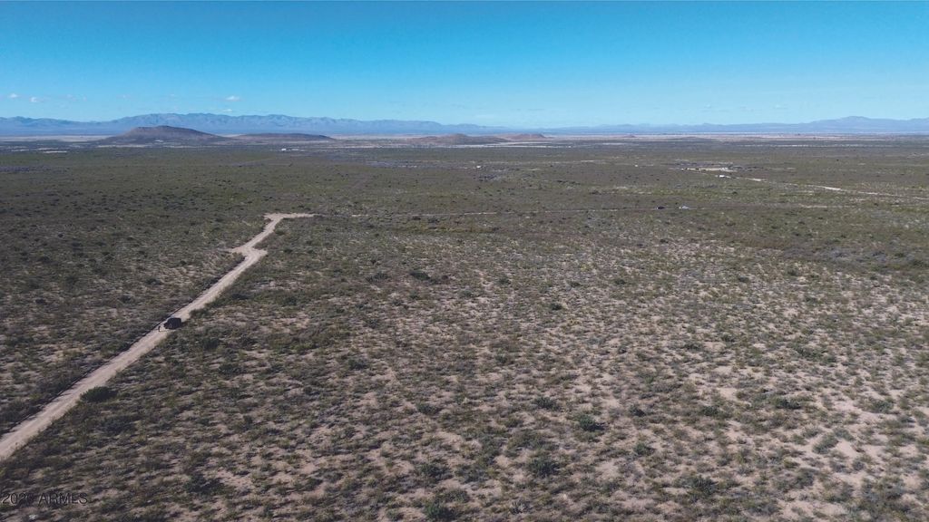 4.29 Acres La Cienega -- (unit 152), Douglas