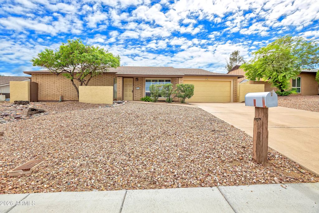 2263 E Christy Drive, Phoenix