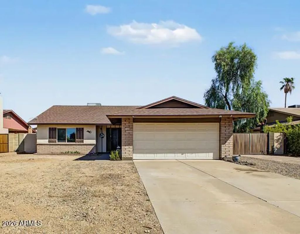 3040 W Phelps Road, Phoenix