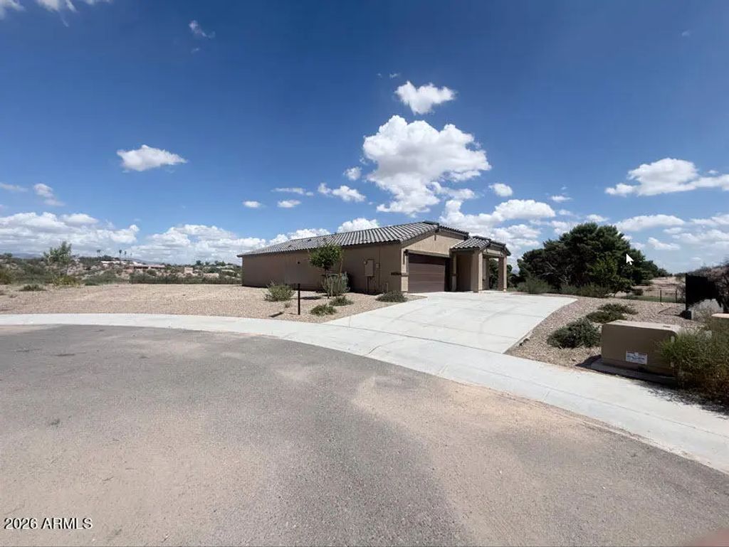 1725 Flagan Court, Wickenburg